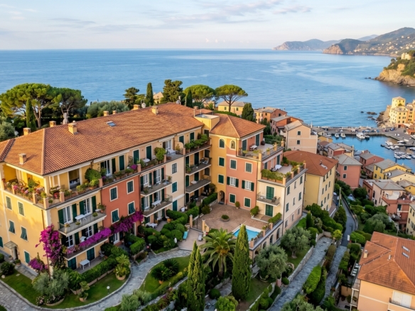 Riforma condominio 2026 Ponente Ligure — facciata palazzo residenziale Arma di Taggia